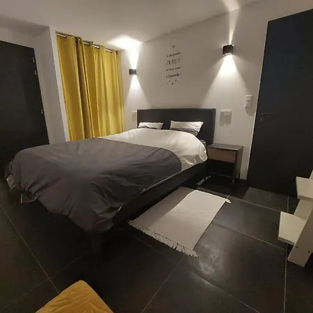 Holiday home Charmante Maison Au Calme Avec Jardin Les Alleuds (Maine-et-Loire)