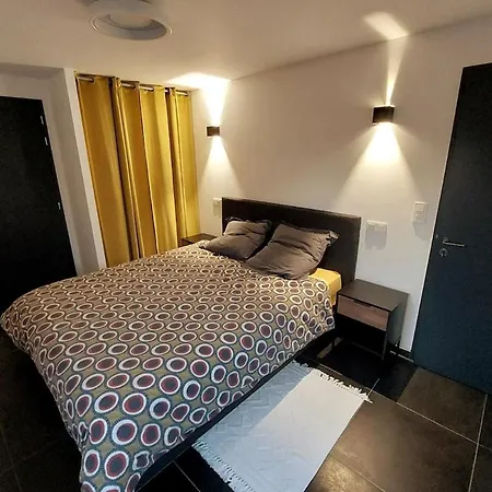 Holiday home Charmante Maison Au Calme Avec Jardin *