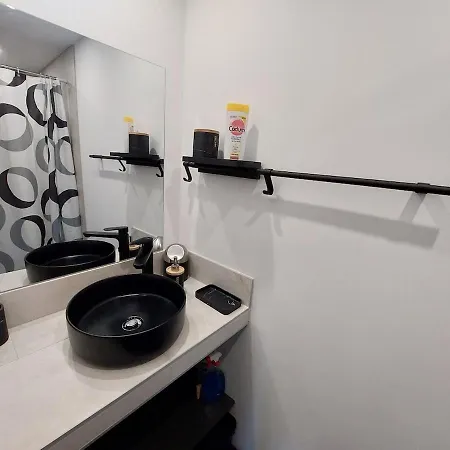 Holiday home Charmante Maison Au Calme Avec Jardin *