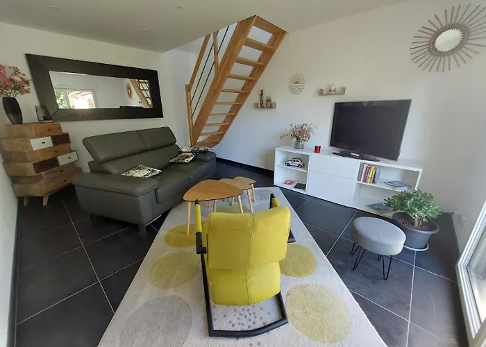 Charmante Maison Au Calme Avec Jardin *